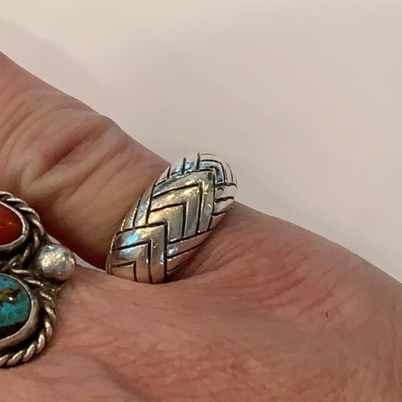 Sterling silver chevron print simple 925 wide ring - Picture 2 of 7